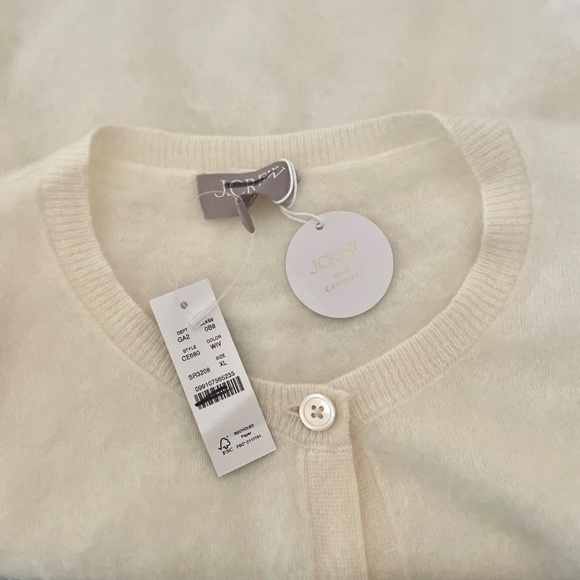 NWT!! J. CREW Brushed Cashmere Cropped Cardigan Sweater Warm Ivory X-Large - Picture 13 of 16